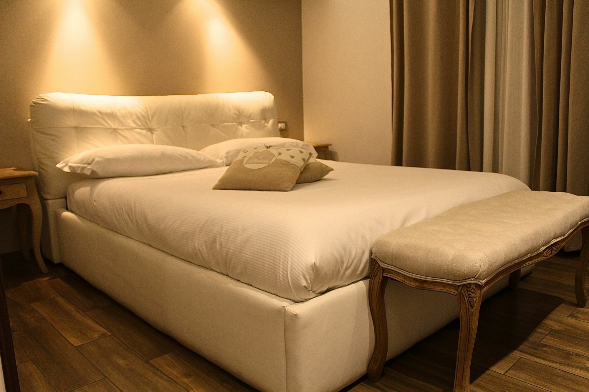 Roman Royal Rooms Экстерьер фото